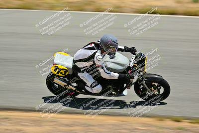 media/May-31-2025-Classic Track Day (Sat) [[da23ab3028]]/Group A/Session 4 (Turns 4 and 6)/